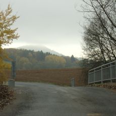 Inundační most silnice II/201 jihozápadně od mostu přes Manětínský potok u bývalého Bertlíkova mlýna