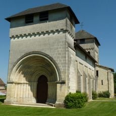 Église Saint-Pierre-ès-Liens de Cumond