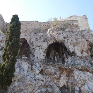 Grotte di Apollo, Zeus e Pan