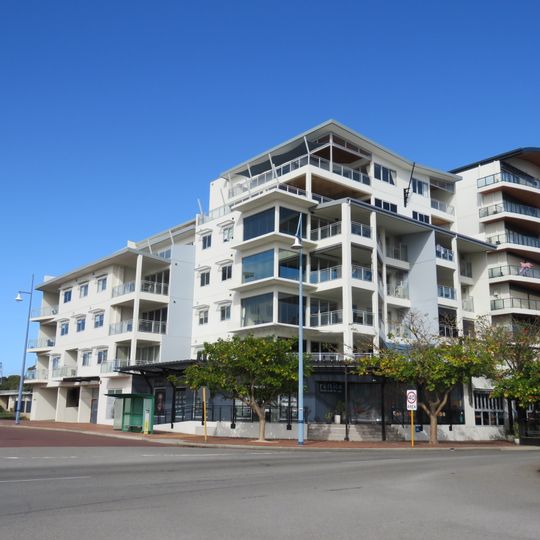 Spinnakers Apartments, Rockingham