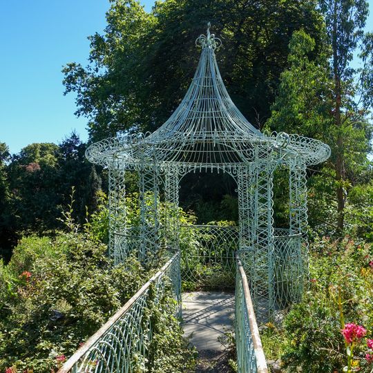 Gloriette de la grotte aux quatre vents