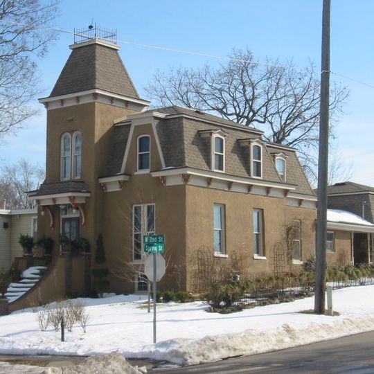 West Second Street Residential Historic District