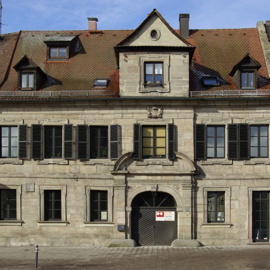 Martin-Luther-Platz 3