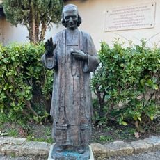 Statue en bronze du curé d'Ars