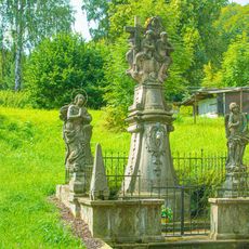 Sousoší Nejsvětější Trojice, Panny Marie a archanděla Gabriela