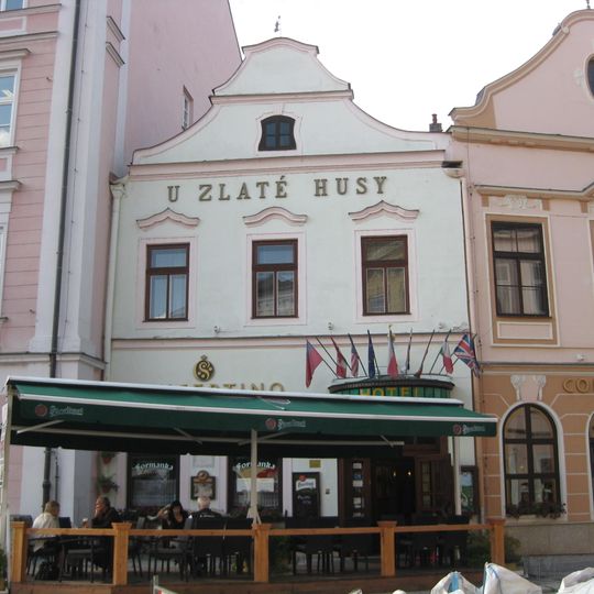 Náměstí Míru 142