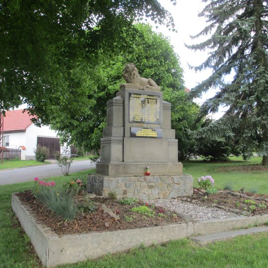 Pomník padlým v České Bříze