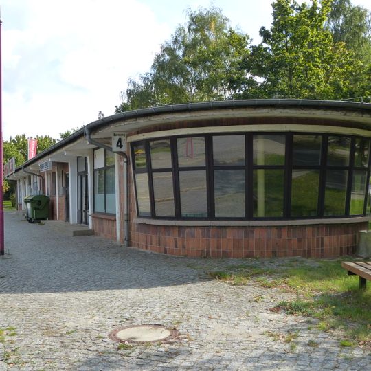 Buswartehalle Schwarze Pumpe
