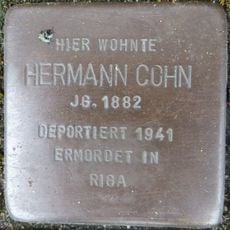 Stolperstein en memoria de Hermann Cohn