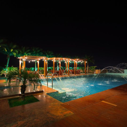Seven Seas Hotel