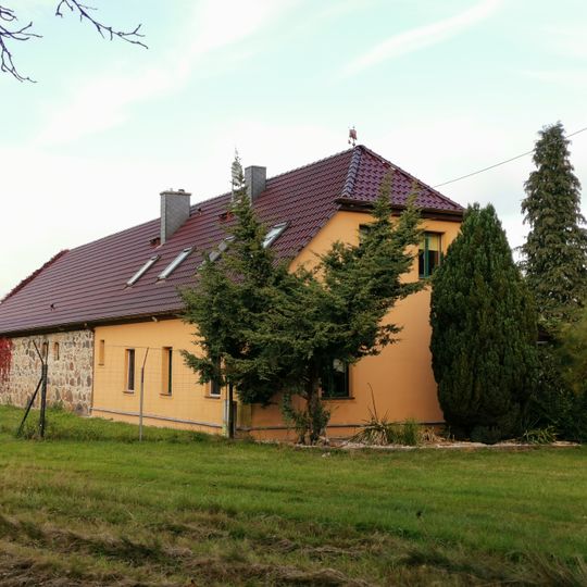 Zehrensdorfer Straße 55, Vorwerk Raben