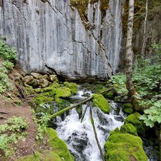 Hole-in-the-Wall Provincial Park