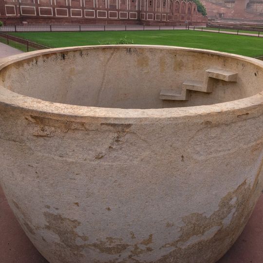 Jahangir's Bath
