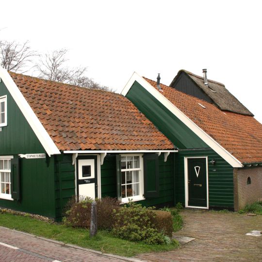 Noordeinde 74, Grootschermer