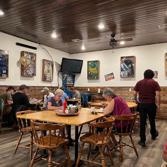 Hill City Café