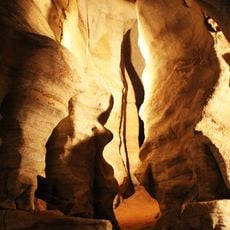 Rickwood Caverns State Park