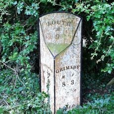 Milepost, Wold Newton, North East Lincolnshire