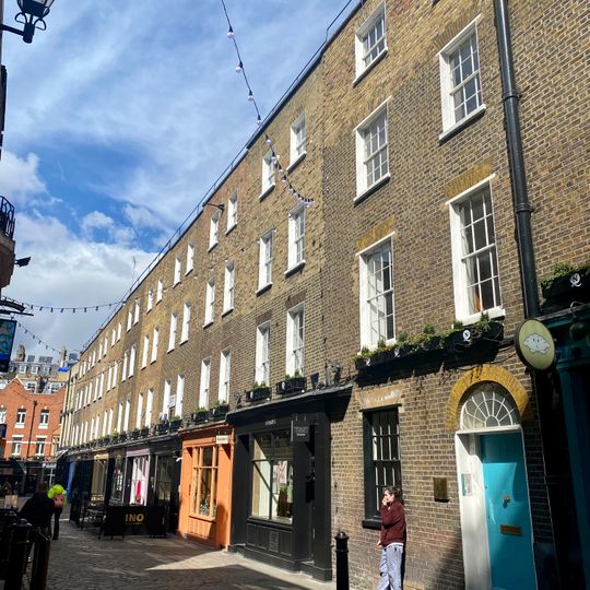 2-10, Newburgh Street W1