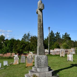 Cross Approximately 9 Metres South Of Nave Of Church Of St Michael