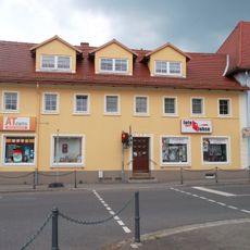 Gasthaus mit späterem Kino-Anbau