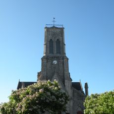 Église Saint-Luczot et Saint-Nicolas de Pipriac