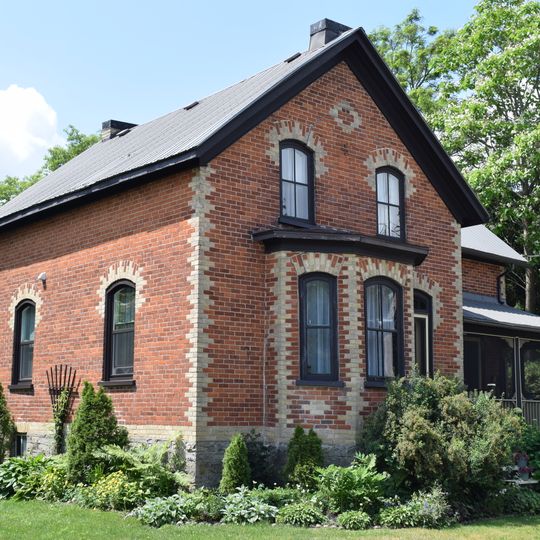 206 Colborne Street East