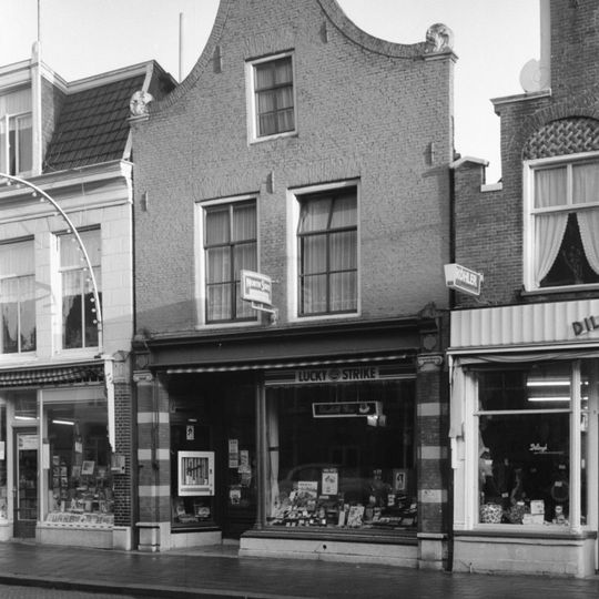 Raadhuisplein 6, Franeker