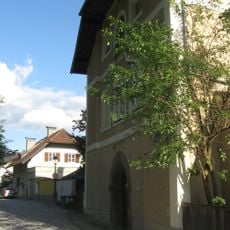 Brunnhaus mit Pumpwerk