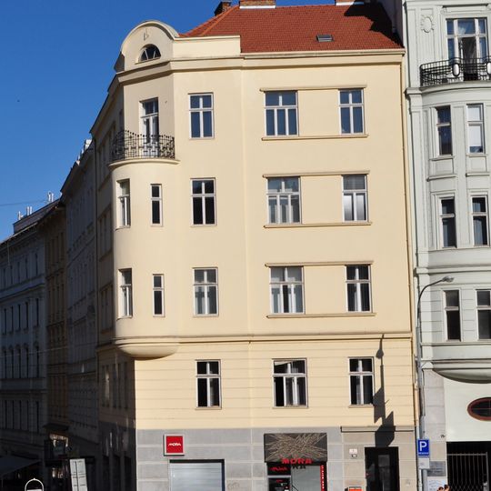 Dominikánské náměstí 4