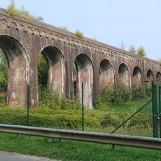 Aqueduc de Mont-Saint-Pont