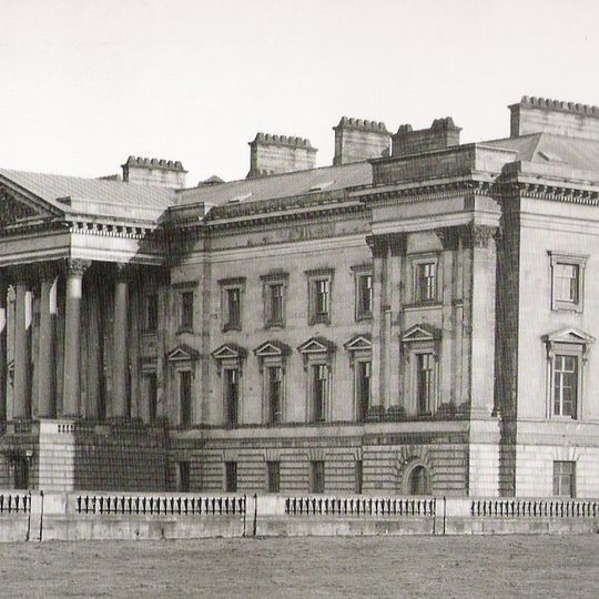 Hamilton Palace