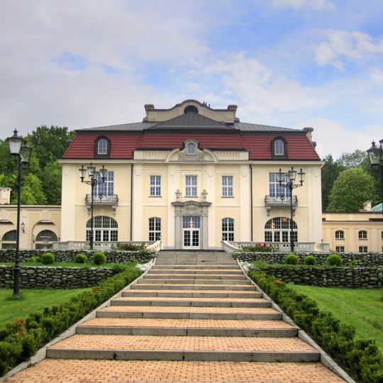 Goetz Palace