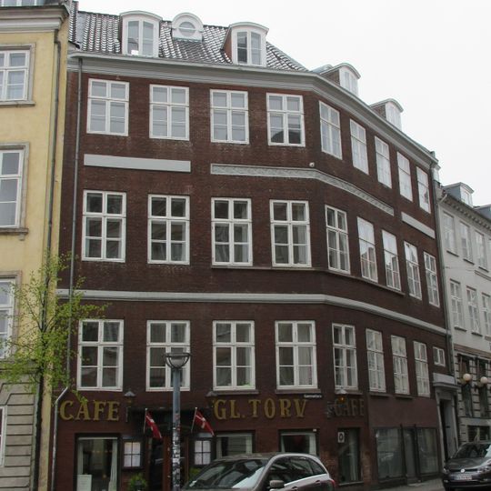 Vestergade 1
