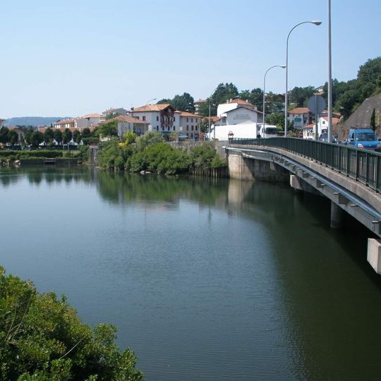 Puente Internacional de Behovia