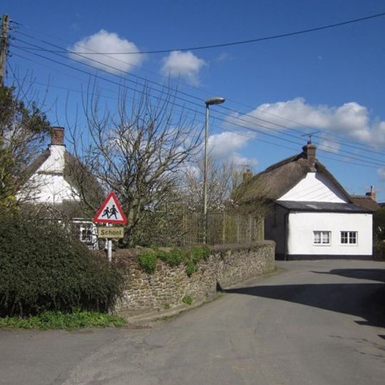 Ivy Cottage  Sandscott