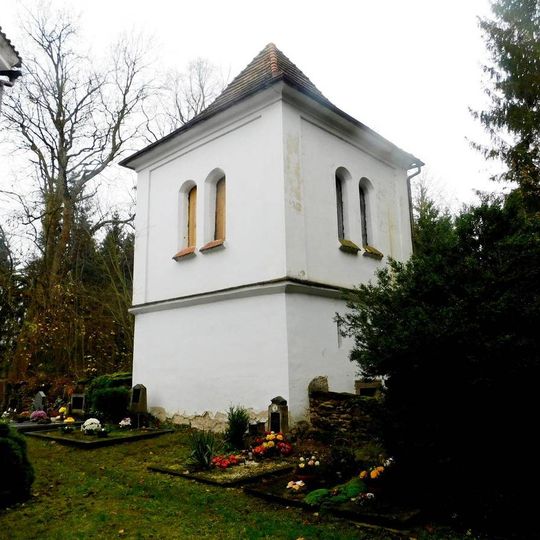 Zvonice u kostela v Borovsku