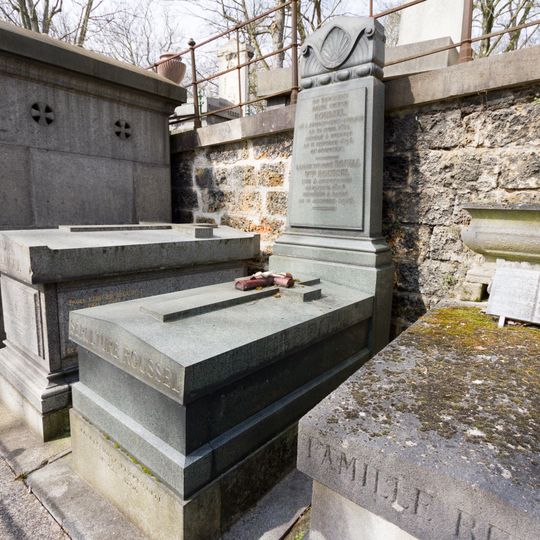 Grave of Roussel-Boival