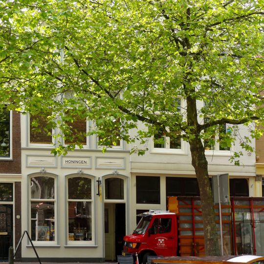 Hoge Gouwe 127, Gouda