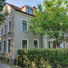 Ehemalige Schule Pirnaer Landstraße 9