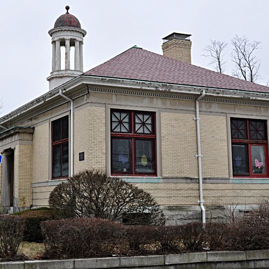 Stoneham Public Library