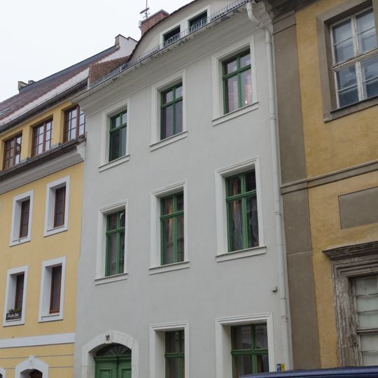 Wohnhaus in geschlossener Bebauung Handwerk 16