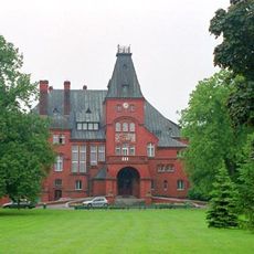 Zespół pałacowy w Kobylnikach