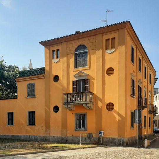 Via San Francesco 22