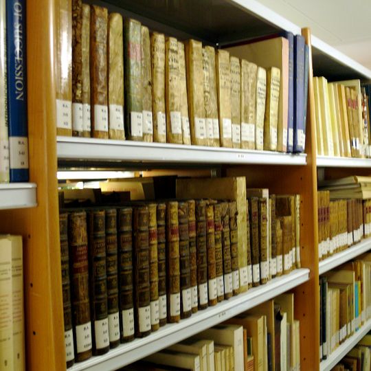 Biblioteca Asturiana del Colegio de la Inmaculada