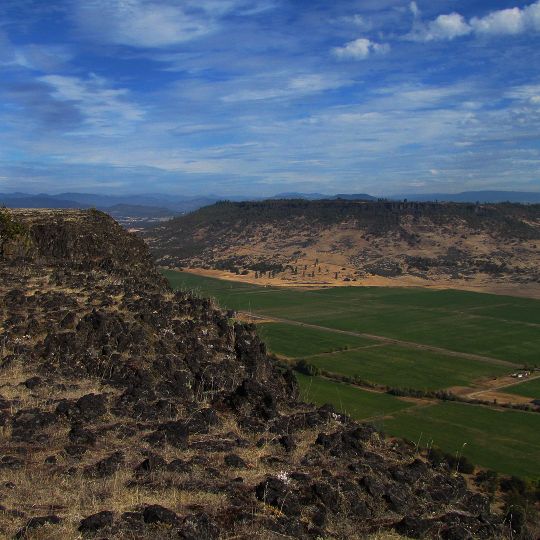 Upper and Lower Table Rock