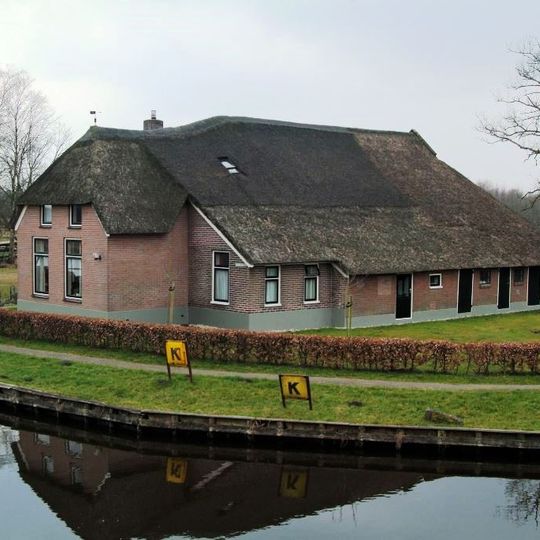 Dwarsgracht 7,  8355CR  Giethoorn