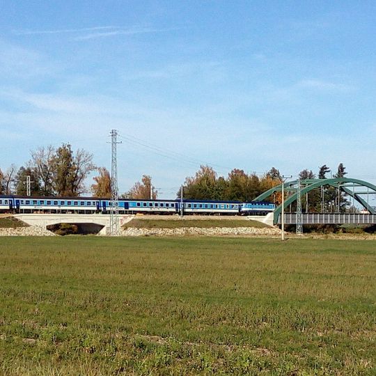 Bridge of railway line 220 over the Nežárka in Veselí nad Lužnicí