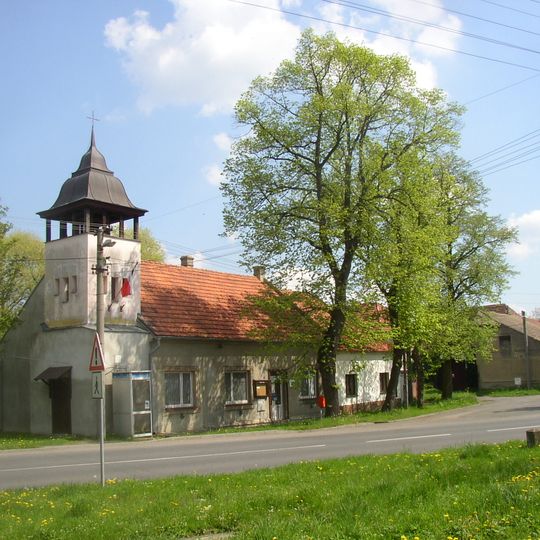 Kaple se zvonicí v Malém Přítočnu u Kladna