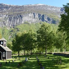 Løykja gravplass