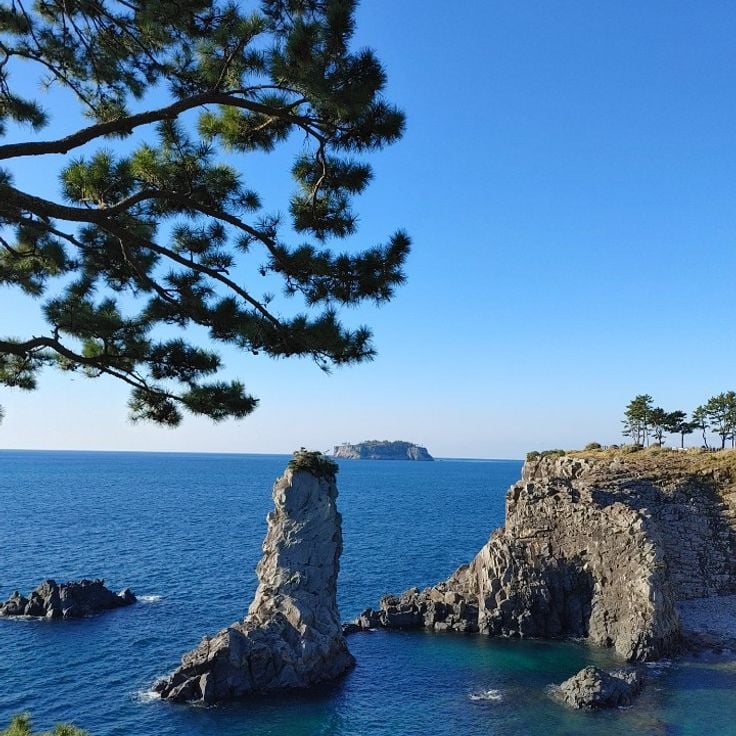 Oedolgae Sea Stack